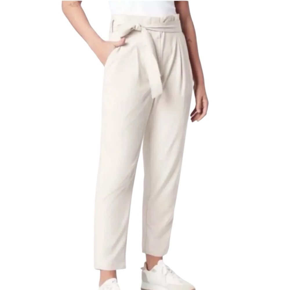 Athleta Skyline Pant II In Beige Size 8